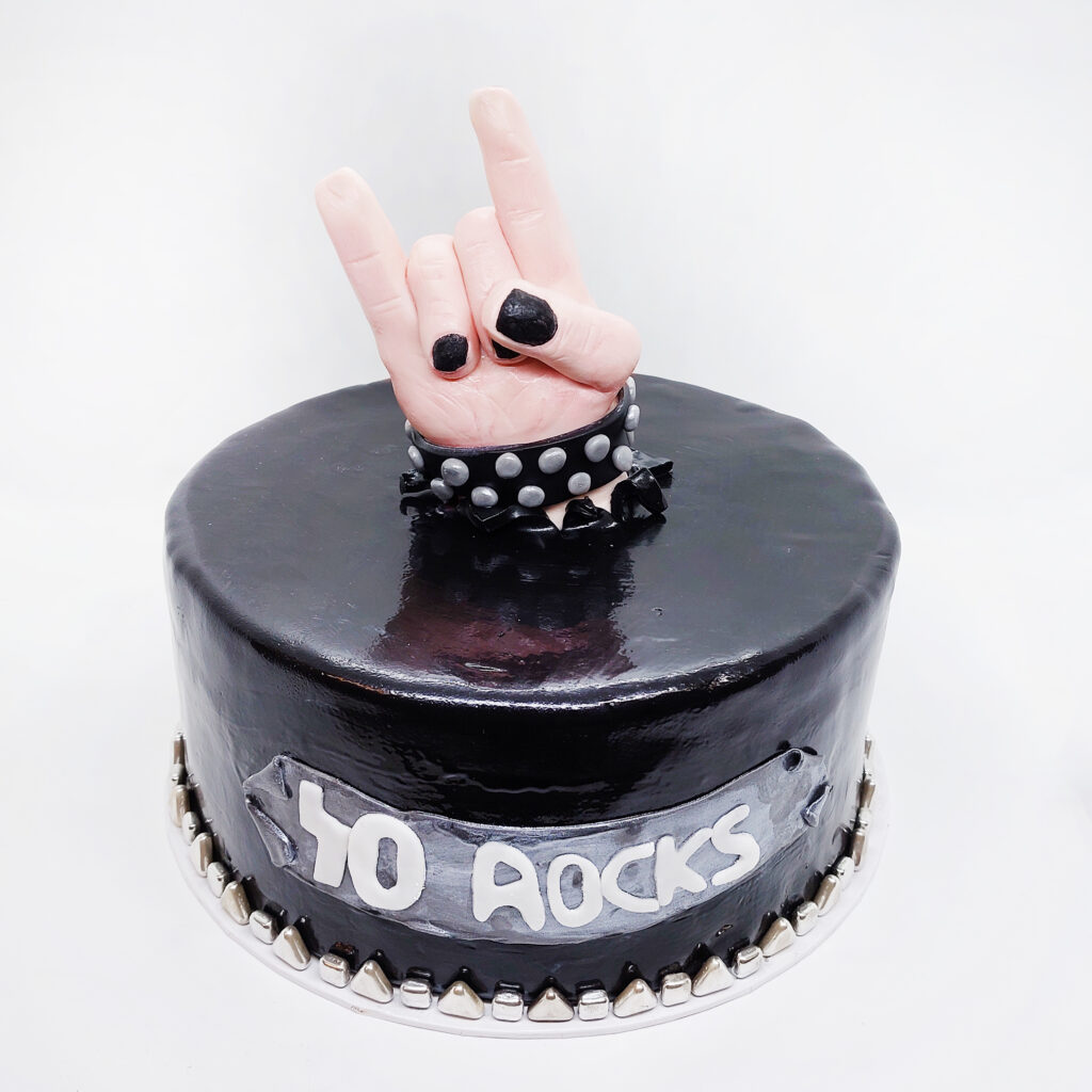20221114_DasfeineBackwerk_Rocktorte